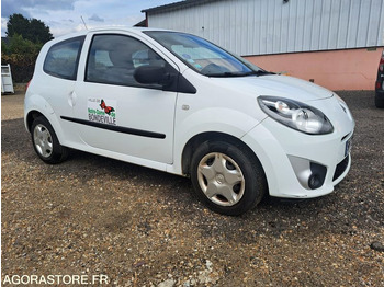 سيارة RENAULT