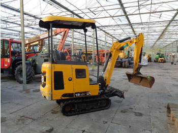 حفارة مصغرة JCB 15C-1