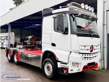 شاحنة جرار MERCEDES-BENZ Arocs 3351
