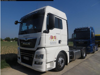 شاحنة جرار MAN TGX 18.460