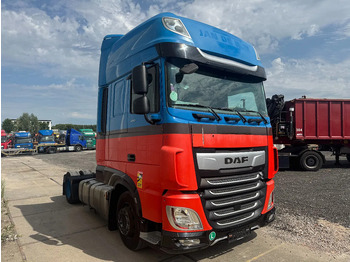 شاحنة جرار DAF XF 450 4X2 EURO 6 MEGA: صور 3 شاحنة جرار DAF XF 450 4X2 EURO 6 MEGA: صور 3