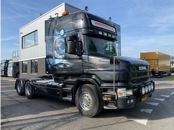 شاحنة جرار SCANIA T164