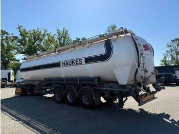 نصف مقطورة صهريج BENALU