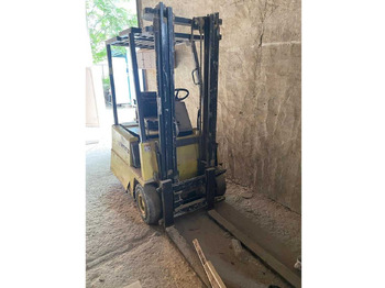 رافعة شوكية HYSTER