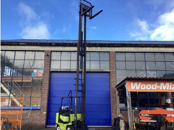 رافعة شوكية 1999 CLARK CGC30 FORKLIFT 7300 MM: صور 3 رافعة شوكية 1999 CLARK CGC30 FORKLIFT 7300 MM: صور 3