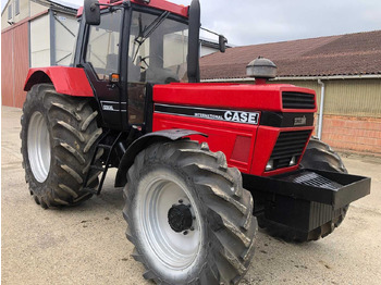 جرار CASE IH 1255XL