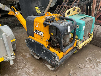 مدحلة الأسفلت JCB