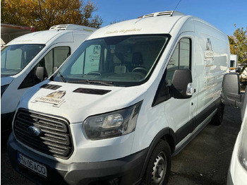 الشاحنات الصغيرة FORD Transit