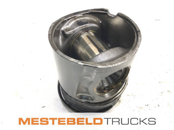 المحرك و قطع الغيار SCANIA