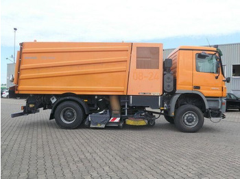 سياره كنس شوارع Mercedes-Benz 2032 A Actros 4x4, Bucher STKF 9500, Airport, AC: صور 2