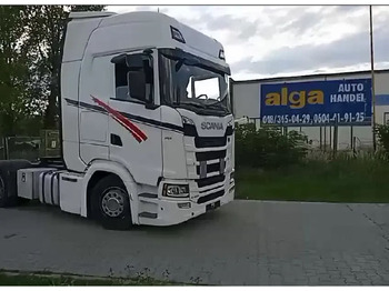 شاحنة جرار SCANIA S 450