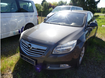 سيارة OPEL