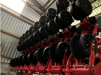 وضع البذور فى خطوط Horsch Maestro 18 SX: صور 5