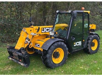 رافعة تلسكوبية JCB
