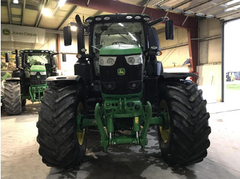 جرار John Deere 6250R: صور 3