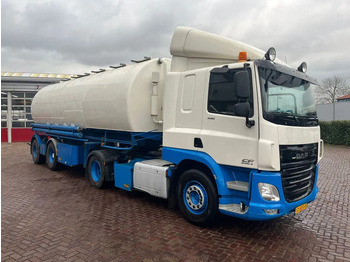 شاحنة جرار DAF CF 440