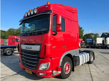 شاحنة جرار DAF XF 440
