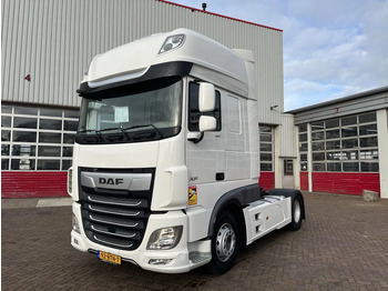 شاحنة جرار DAF XF 480
