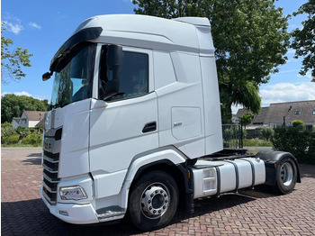 شاحنة جرار DAF XG 480