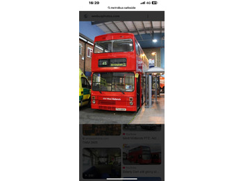 حافلة ذات طابقين