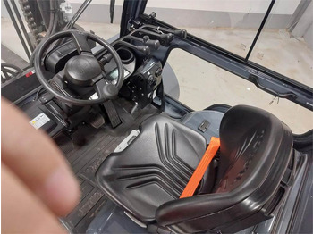 رافعة شوكية ديزل TOYOTA