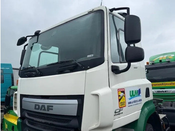الكابينة والداخلية DAF CF
