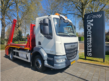 شاحنات قابلة للفك شاحنة DAF LF 220