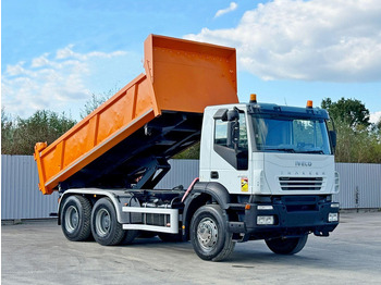 قلابات IVECO Trakker