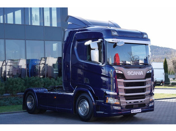 شاحنة جرار SCANIA R 450
