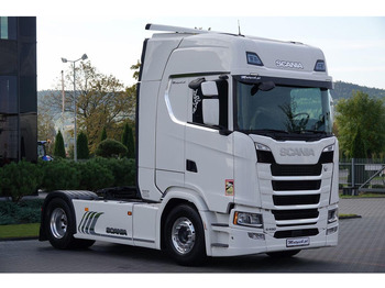 شاحنة جرار SCANIA S 450