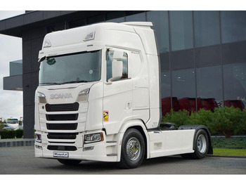 شاحنة جرار SCANIA S 500