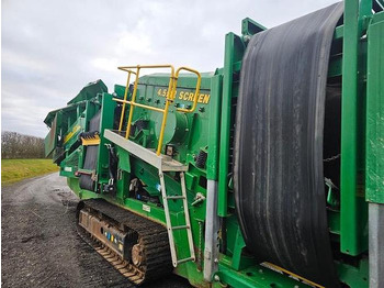 آلات البناء McCLOSKEY