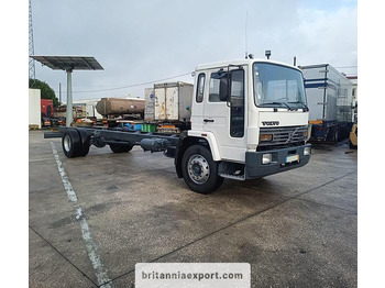 الشاسيه شاحنة VOLVO FL6