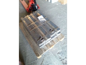 مسارات للحفارات - كسارة HARTL , NORDBERG  for METSO udarne grede crusher: صور 4