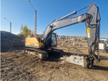 حفارة VOLVO EC220 E: صور 2