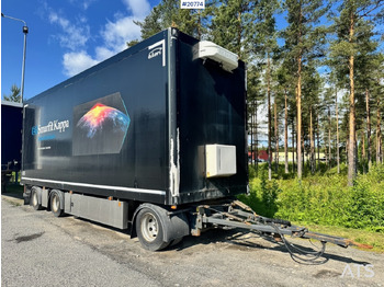 بصندوق مغلق مقطورة EKERI