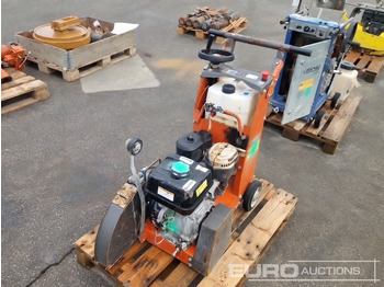 آلة أسفلت HUSQVARNA