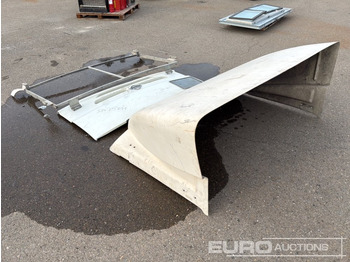 معدات البناء Sleeper Cab & Front to Suit Nissan Truck: صور 3