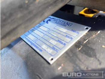 مطرقة هيدروليكية Unused 2025 Mustang HM550: صور 5