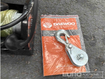 معدات البناء Unused Daewoo DAHST300/600: صور 3