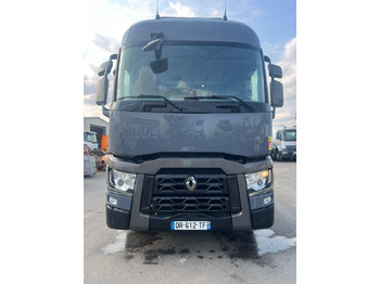 شاحنة جرار RENAULT