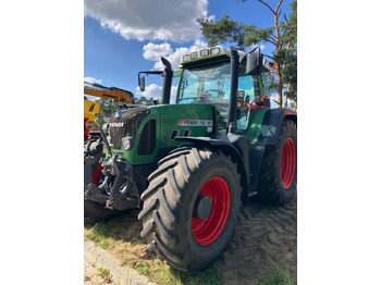 جرار FENDT 700 Vario