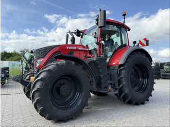 جرار FENDT 724 Vario