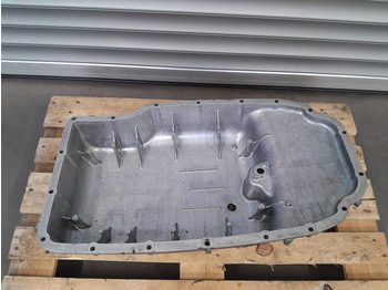 علبة المرافق - شاحنة Scania DC 13: صور 2