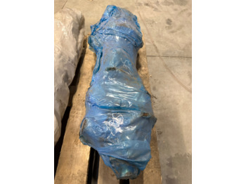 المحرك و قطع الغيار SCANIA