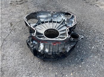 المحرك و قطع الغيار SCANIA