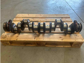 المحرك و قطع الغيار VOLVO