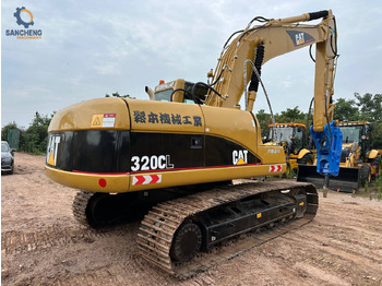 حفارات زحافة CATERPILLAR 320CL
