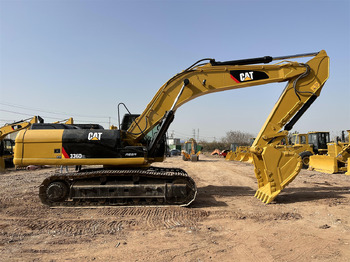 حفارة CATERPILLAR 336D2