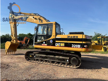 حفارات زحافة CATERPILLAR 320B